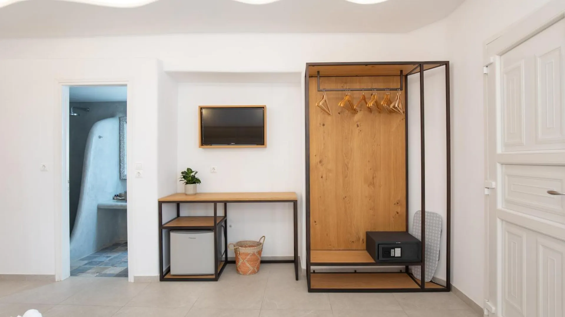 Agia Anna Beachfront Boutique Paraga  3*, Paraga (Mykonos)