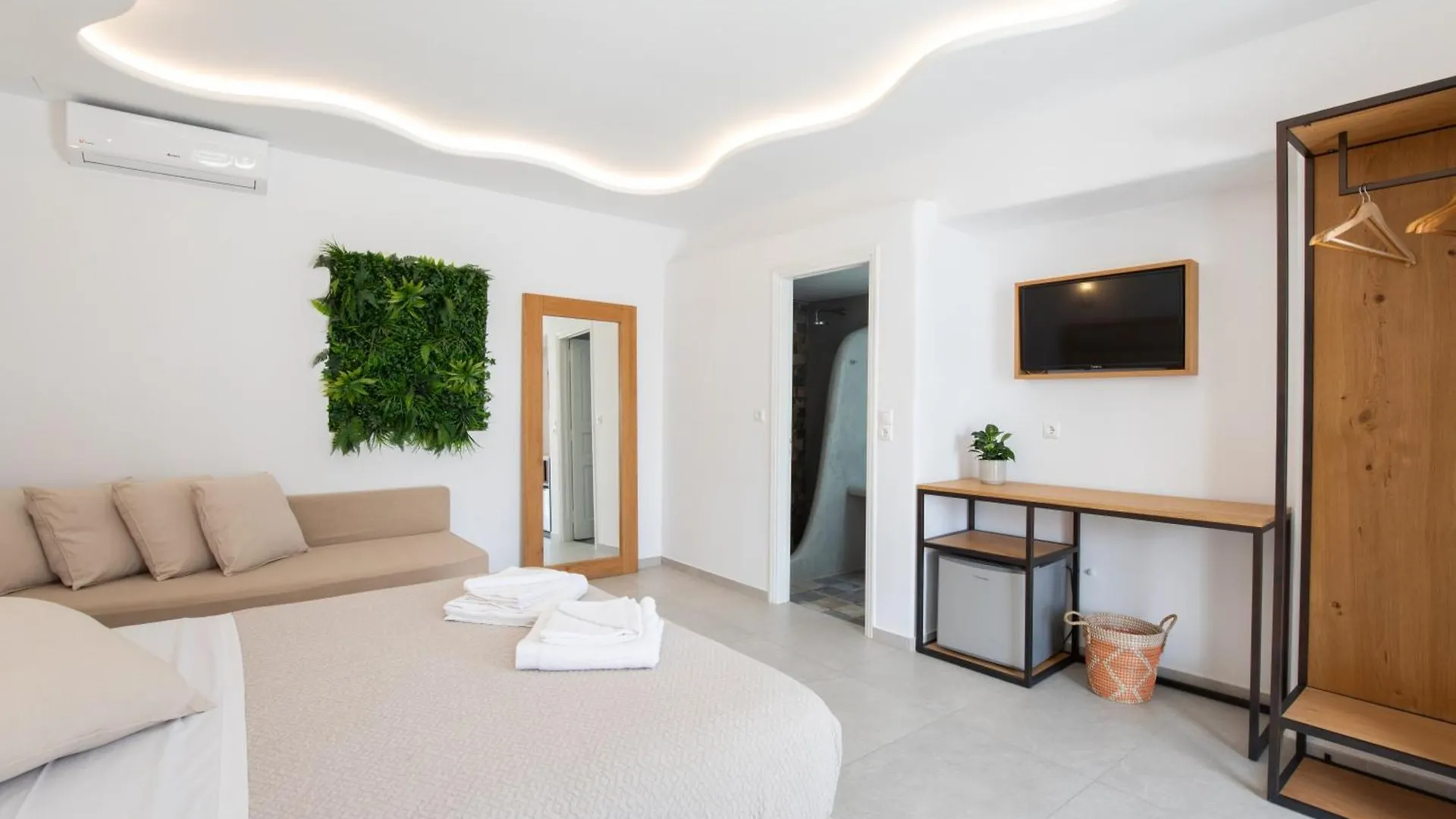 Agia Anna Beachfront Boutique Paraga  Hotel