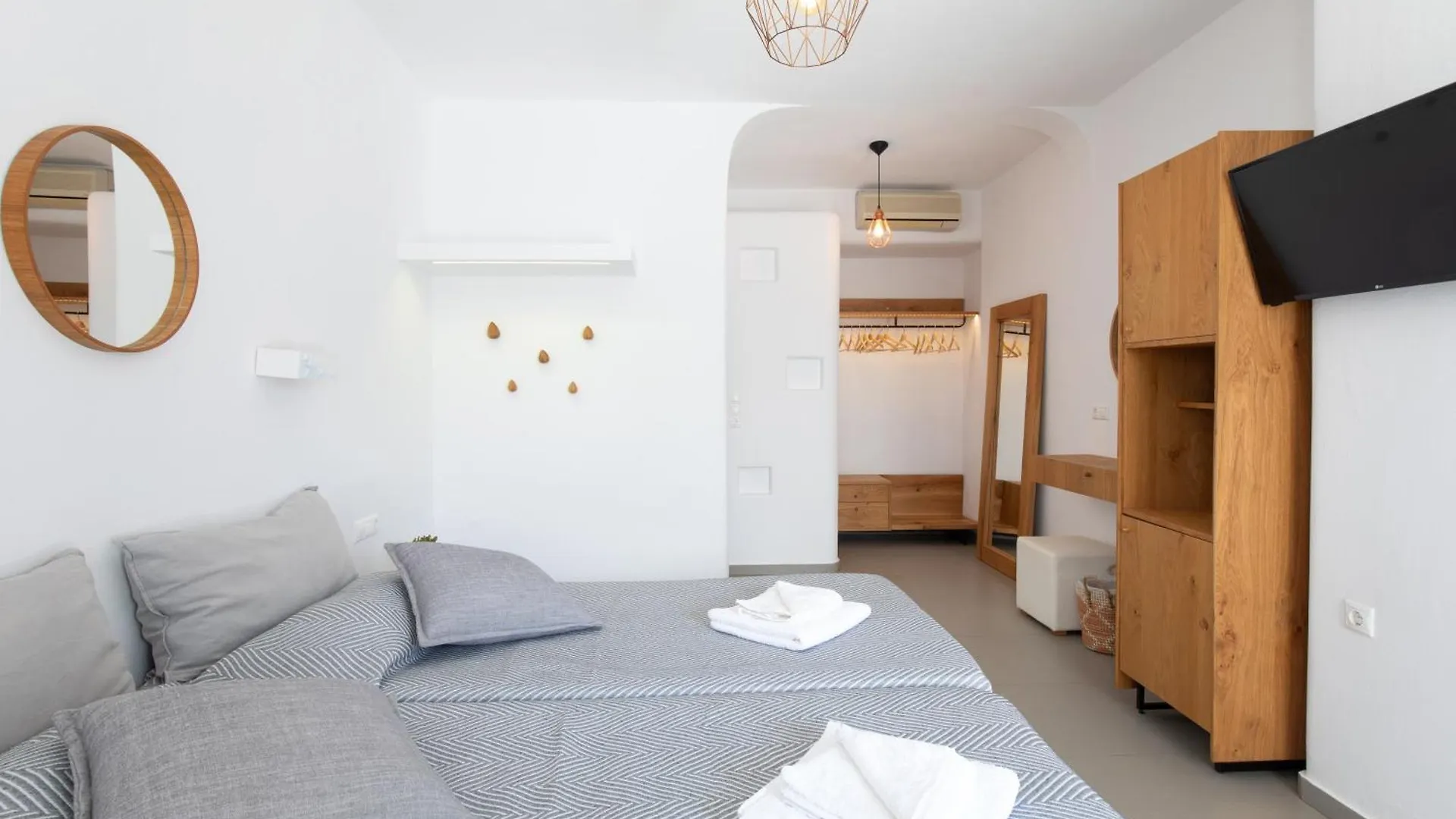 Hotel Agia Anna Beachfront Boutique Paraga