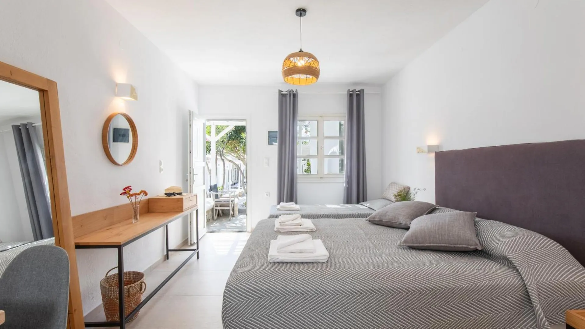 Agia Anna Beachfront Boutique Paraga  3*, Paraga (Mykonos)