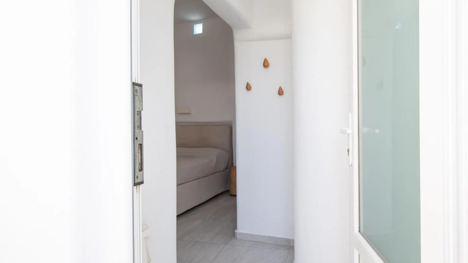 Agia Anna Beachfront Boutique Paraga  3*, Paraga (Mykonos)